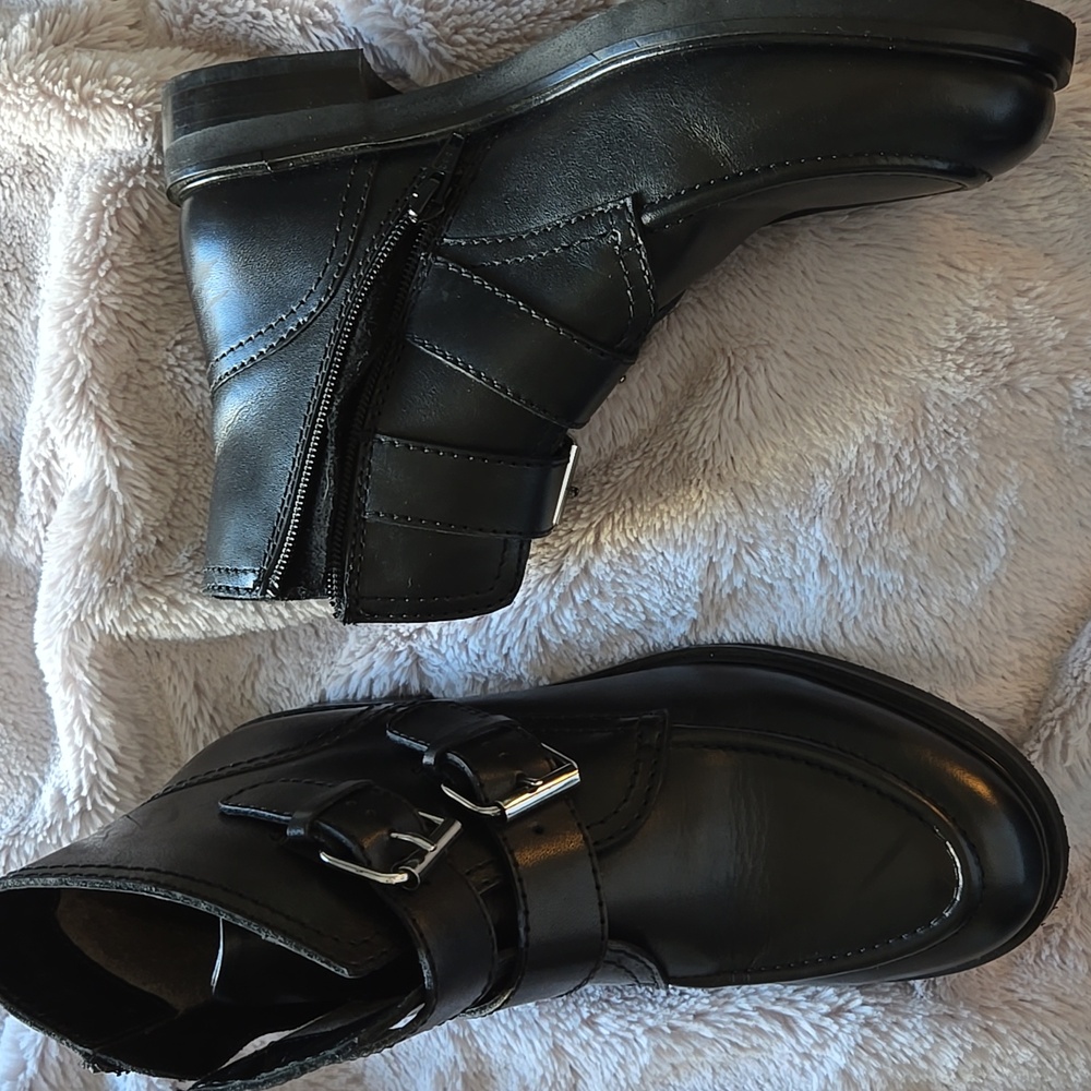 Black Seychelles ankle boots size 7